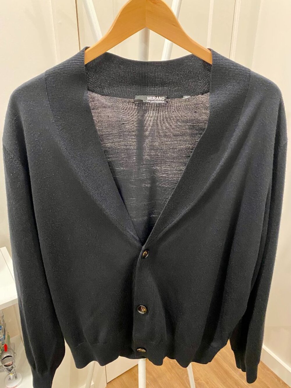 Murano Soft V-Neck Button-Front Old Money Cardigan